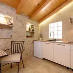 Kudelik - Stone Story 4* Trogir
