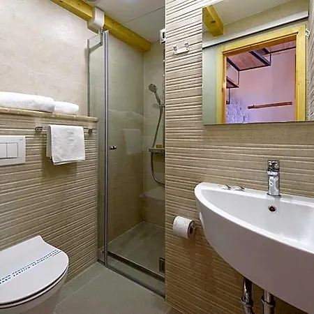 Villa Kudelik - Stone Story Bed & Breakfast Trogir