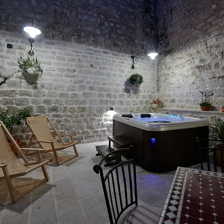 Villa Kudelik - Stone Story Bed & Breakfast Trogir