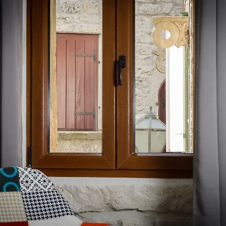 Bed & Breakfast Villa Kudelik - Stone Story 4*