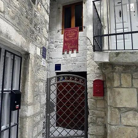 Bed & Breakfast Villa Kudelik - Stone Story Trogir