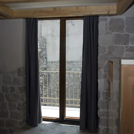 Villa Kudelik - Stone Story 4* Trogir